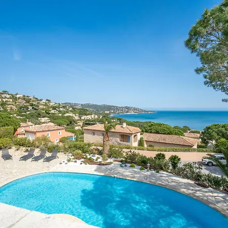 Villa Cacharel - Max230 By Interhome *